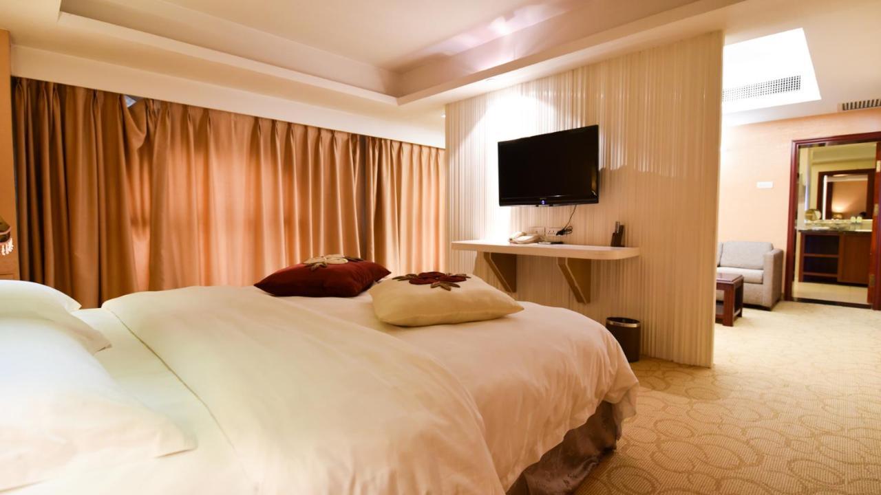 Bremen Holiday Hotel Harbin Exterior foto